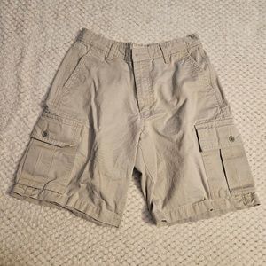 GAP Standard Cargo Shorts for Men Size 29